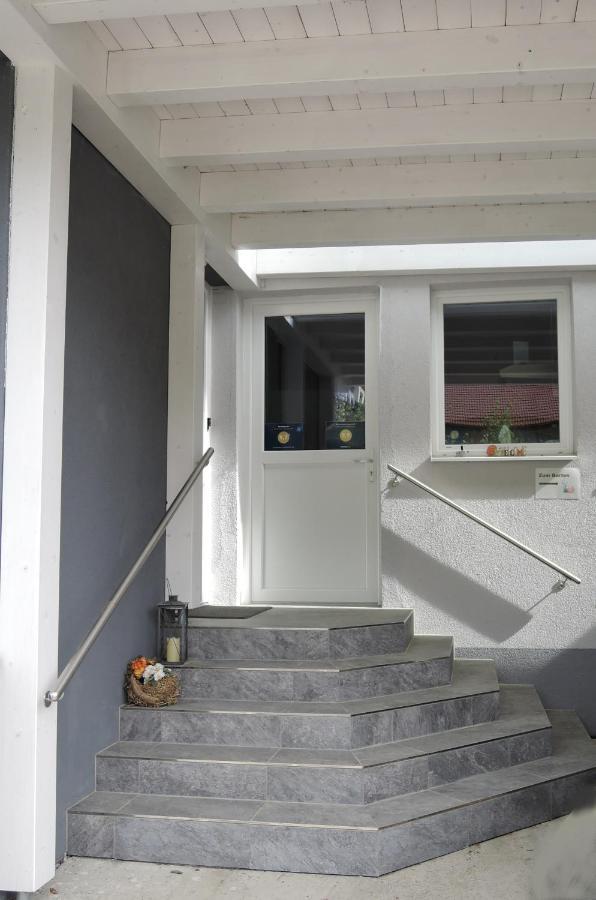 Stadtnahe Landwohnung Klagenfurt am Woerthersee Buitenkant foto